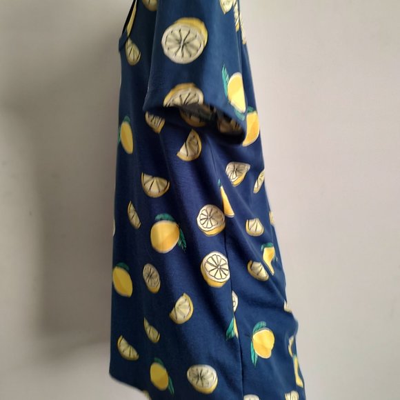 LuLaRoe Classic Tee (tee only!) - Picture 2 of 8